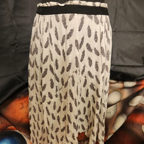 Free People feather print skirt - Picture 6 of 6